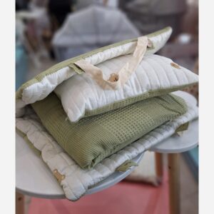 ست مسافرتی کیفی نوزاد برند مامز کیوتی مدل 3 تکه طرح تدی پیکه مامزنینی