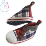 پاپوش نوزادی مدل کفش کتانی