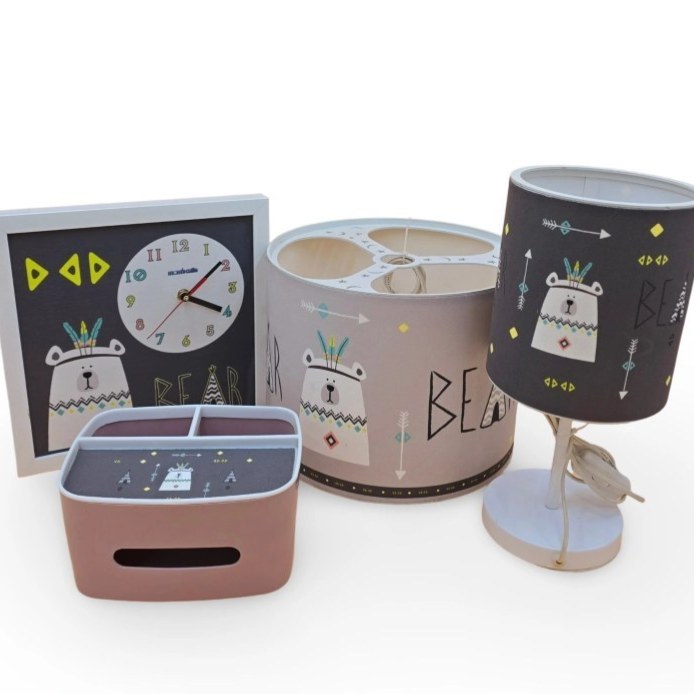 سرویس لوستر،آباژور،ساعت و جای دستمال نوزاد برند مامز کیوتی مدل 4 تکه طرح خرس قطبی مامزنینی