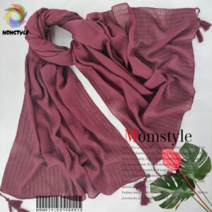 شال مجلسی منگوله دار دارای رنگبندی مام استایل