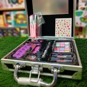 ست لوازم آرایش و میکاپ چمدانی کودک طرحLOL مامزنینی