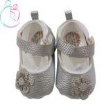 پاپوش نوزادی مدل گل رنگ نقره ای