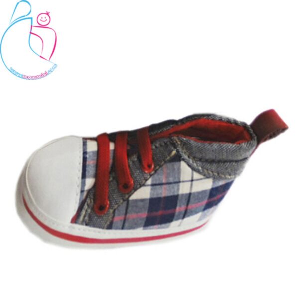 پاپوش نوزادی مدل کفش کتانی