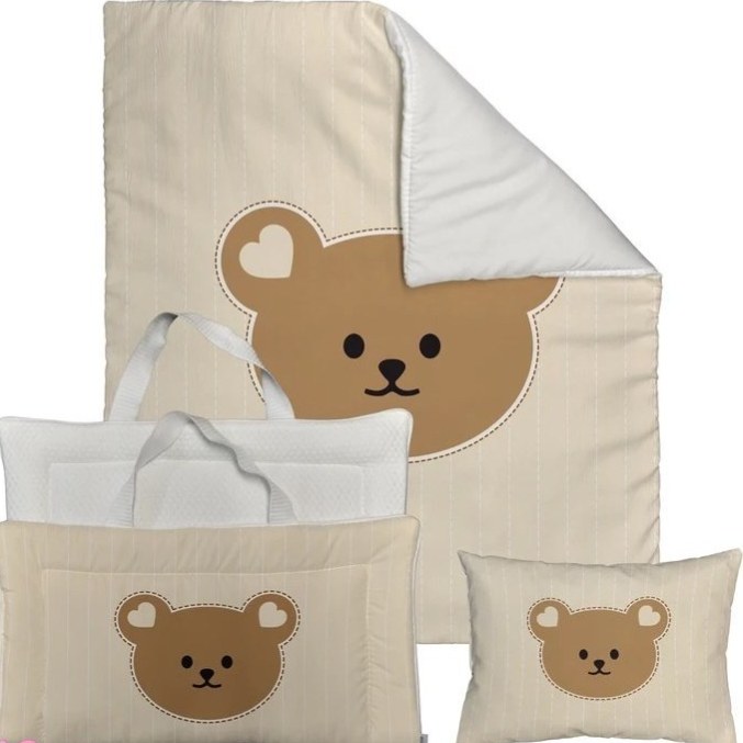 ست مسافرتی کیفی نوزاد برند مامز کیوتی مدل 3 تکه طرح خرس تدی(baby bear)مامزنینی